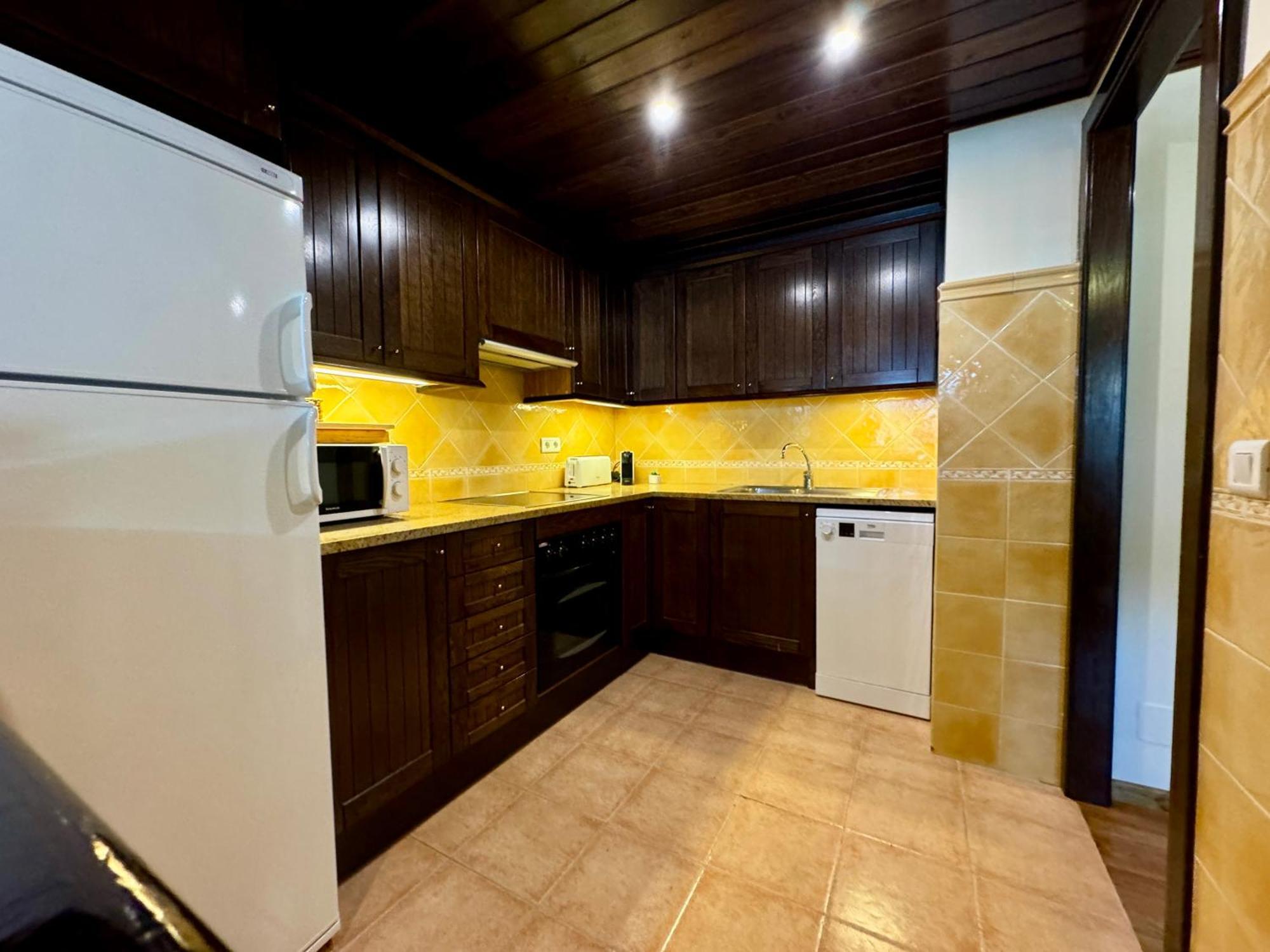 Atico Duplex A Pie De Pistas De Esqui Bed & Breakfast La Molina  Bagian luar foto
